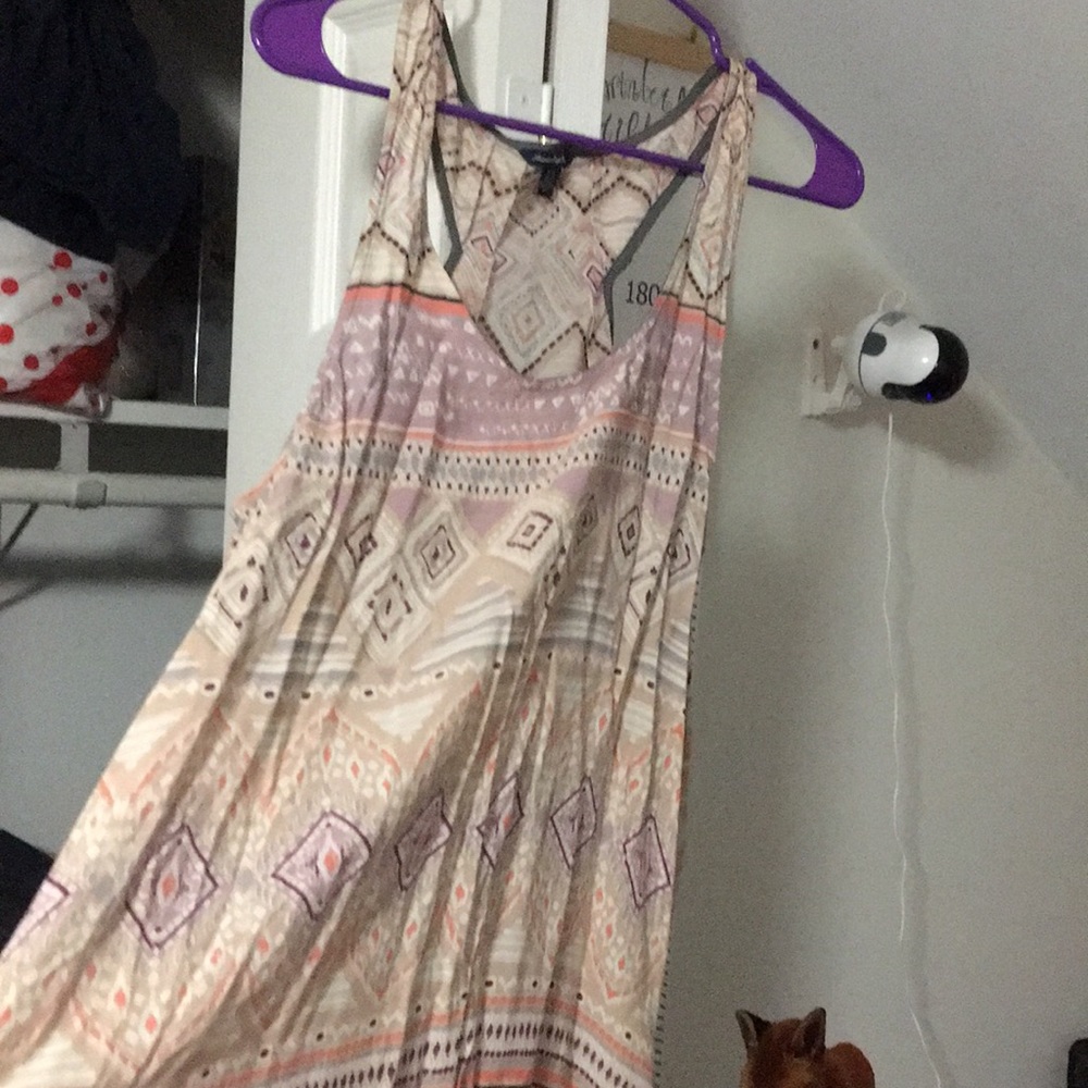 American Eagle XL racerback tank tan pink and purple pattern